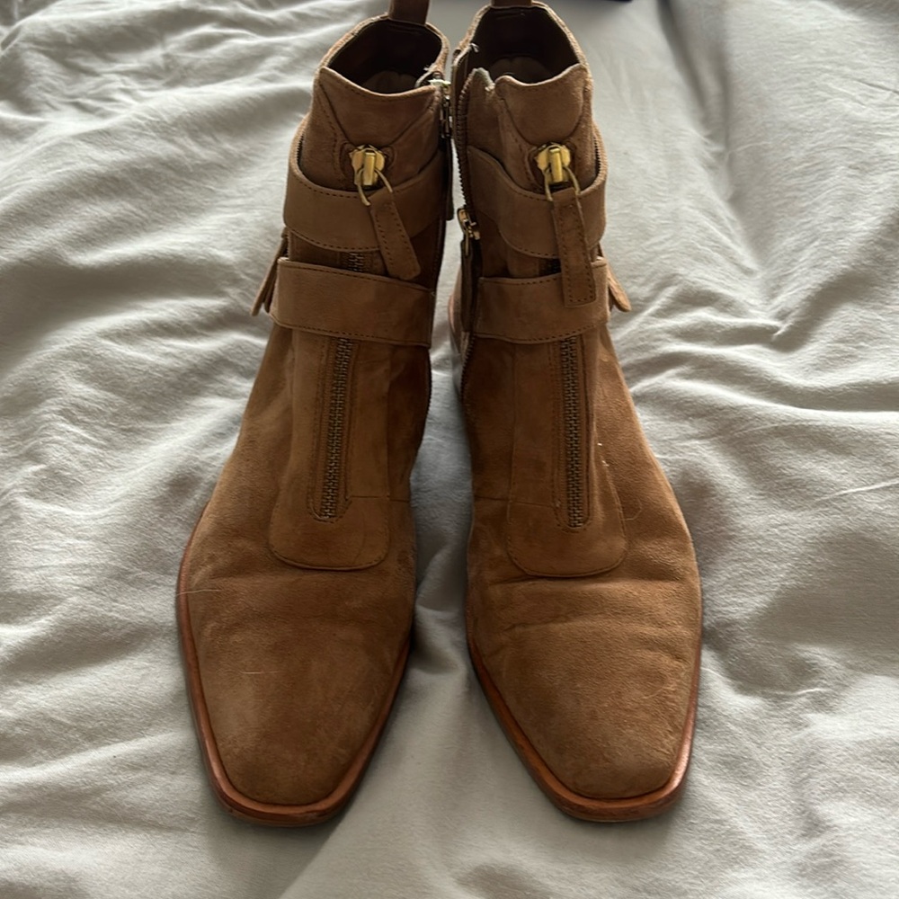 Linea Paulo Suede booties size 9